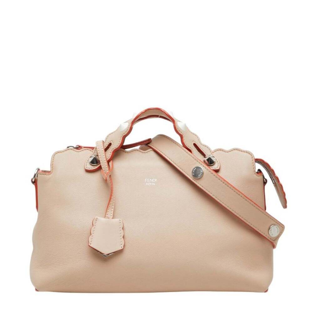 FENDI Cream Leather Shoulder Bag